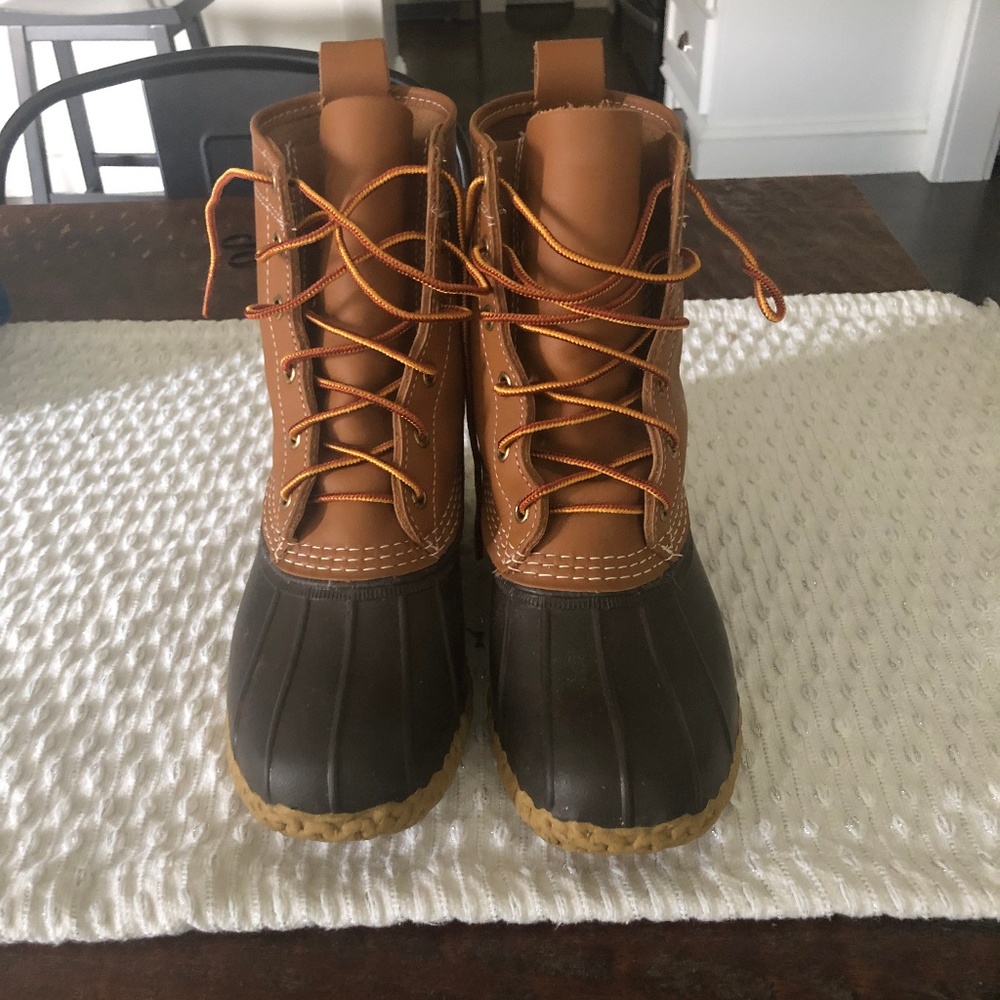 Like-new Tan/Brown  L.L.Bean Boots, 8" Thinsulate
